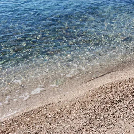Studio For 2 Adults And 1 Child Apartment Makarska